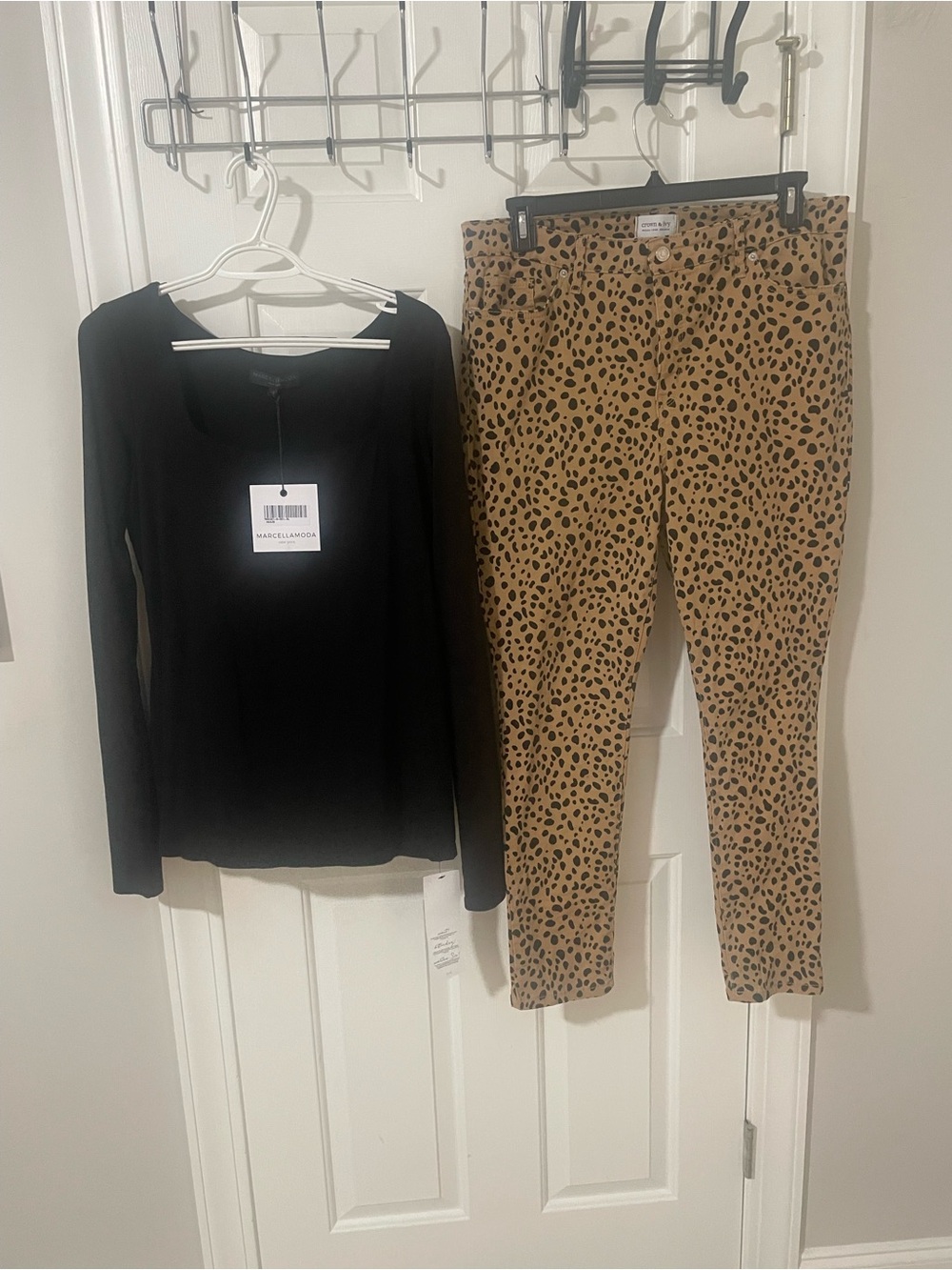 Black Long-Sleeve Top xl nwt  & Tan Leopard Print Pants sz16